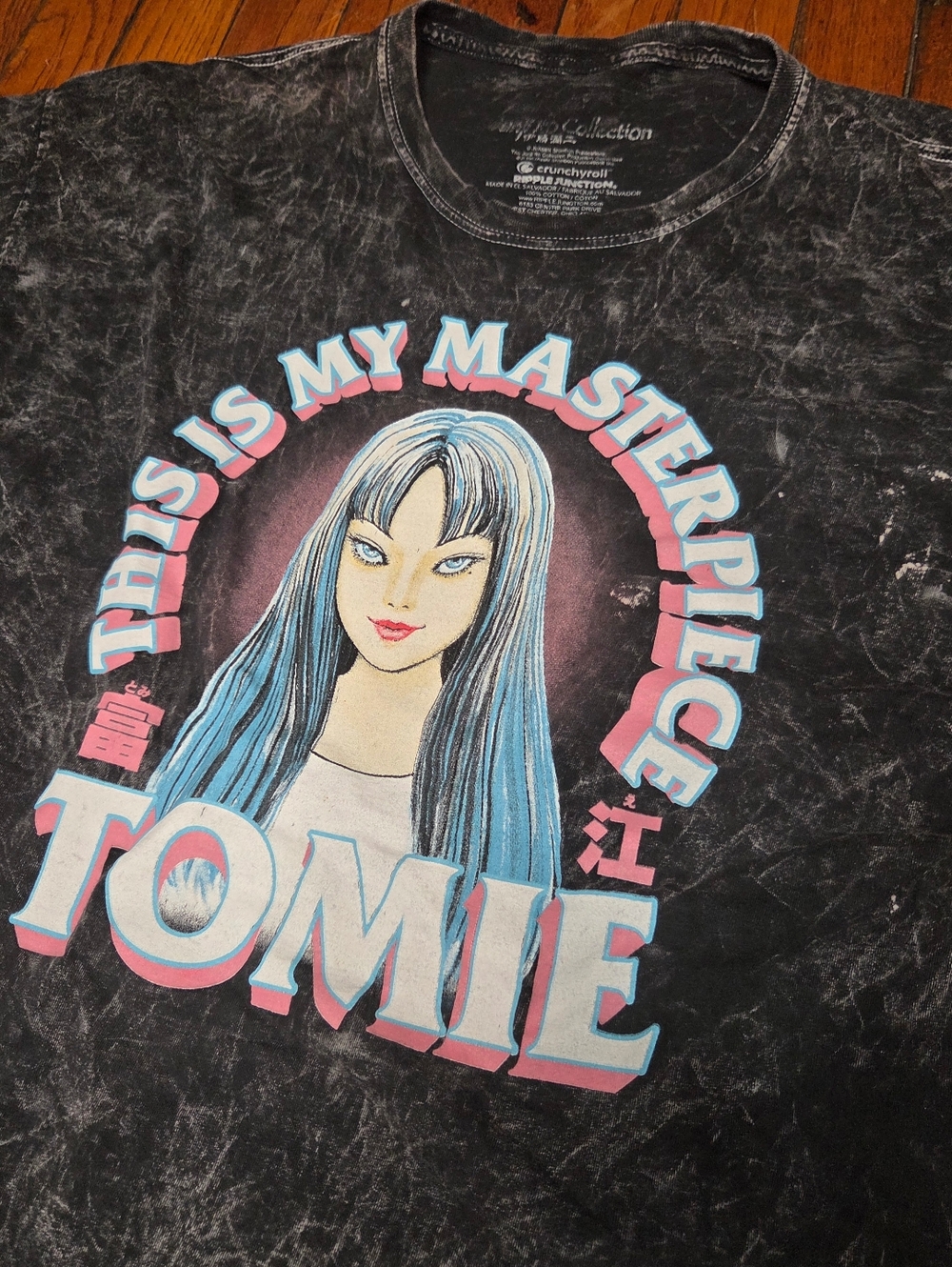 Junji Ito Collection Tomie Mens L Graphic Tie Dye Anime Sleeves Cut T Shirt B2